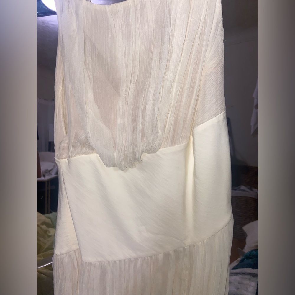 Zara bubble Cream Maxi Dress - Picture 2 of 4